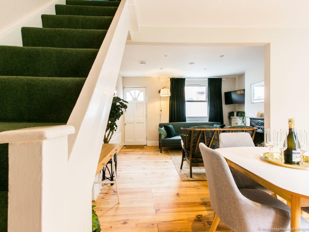 Exquisite 3Bdr Botanical Oasis In Central Brighton Екстериор снимка